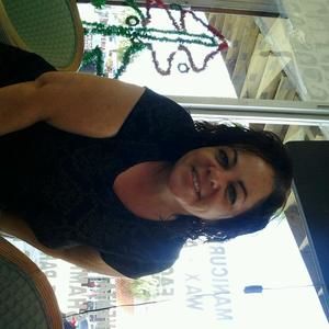 Meet your Posher, Angela